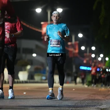 Runner Photo 5777031