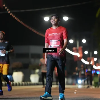 Runner Photo 5777059