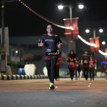 Runner Photo 5777085
