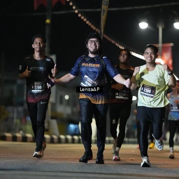 Runner Photo 5777152
