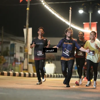 Runner Photo 5777156