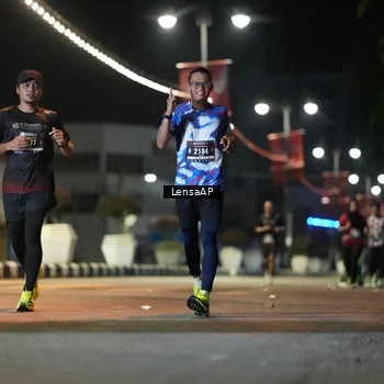 Runner Photo 5777165