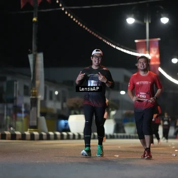 Runner Photo 5777217