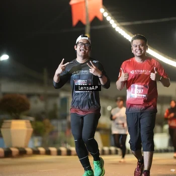 Runner Photo 5777218