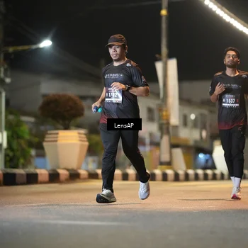 Runner Photo 5777247