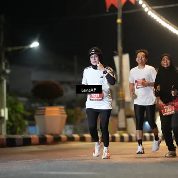 Runner Photo 5777253