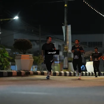 Runner Photo 5777263