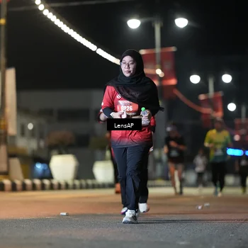Runner Photo 5777285