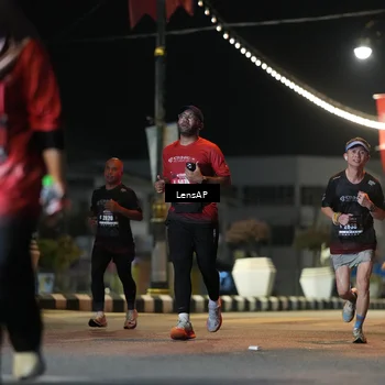 Runner Photo 5777296