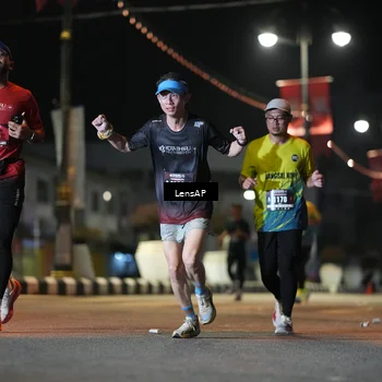 Runner Photo 5777297