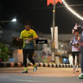 Runner Photo 5777309