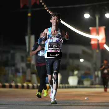 Runner Photo 5777312
