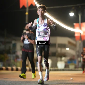 Runner Photo 5777313