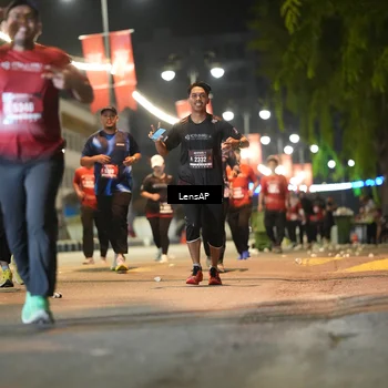 Runner Photo 5777325