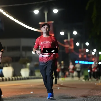 Runner Photo 5777340