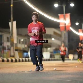 Runner Photo 5777344