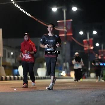 Runner Photo 5777368