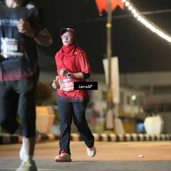 Runner Photo 5777372