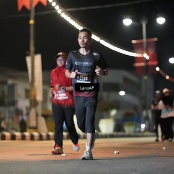 Runner Photo 5777377