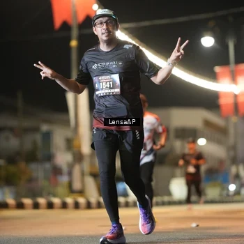 Runner Photo 5777387