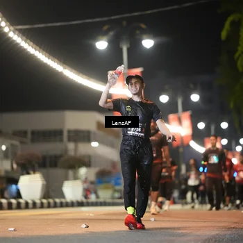 Runner Photo 5777406