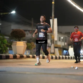 Runner Photo 5777442