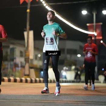 Runner Photo 5777449