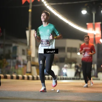 Runner Photo 5777452