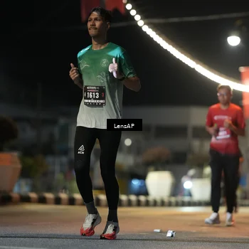 Runner Photo 5777455
