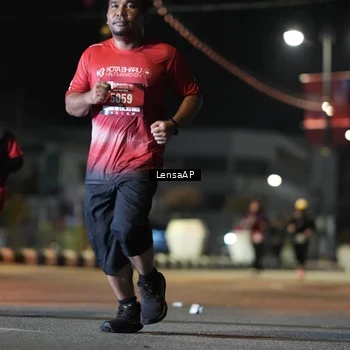 Runner Photo 5777467