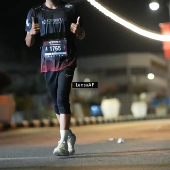 Runner Photo 5777599
