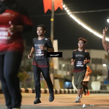 Runner Photo 5777701