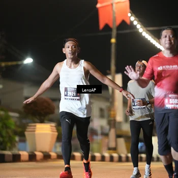 Runner Photo 5777713