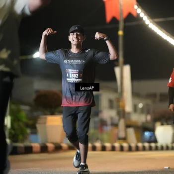 Runner Photo 5777722