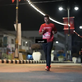 Runner Photo 5777819