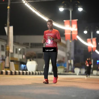 Runner Photo 5777820