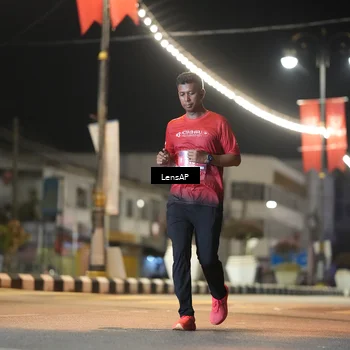 Runner Photo 5777821