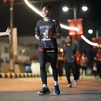 Runner Photo 5777852