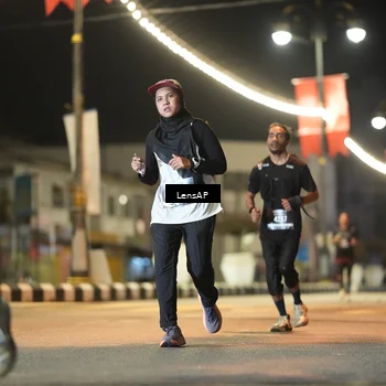 Runner Photo 5777876