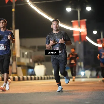 Runner Photo 5777916