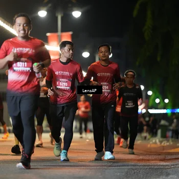 Runner Photo 5778065