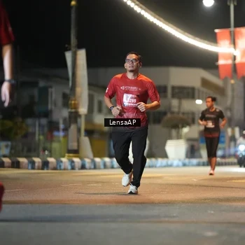 Runner Photo 5778083
