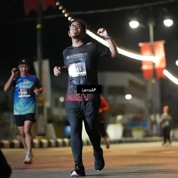 Runner Photo 5778094