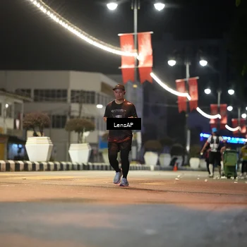 Runner Photo 5778200