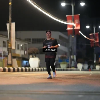 Runner Photo 5778206
