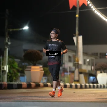 Runner Photo 5778648