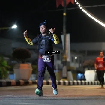 Runner Photo 5778743