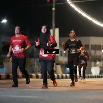 Runner Photo 5778754