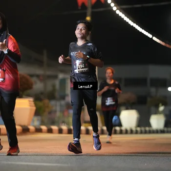Runner Photo 5778759
