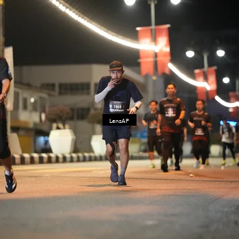 Runner Photo 5778798